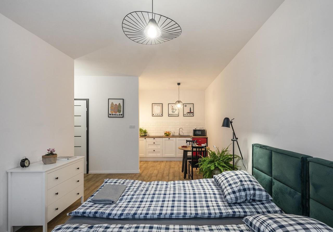 Warsaw-Aparts Herbu Janina Szpital Kültér fotó